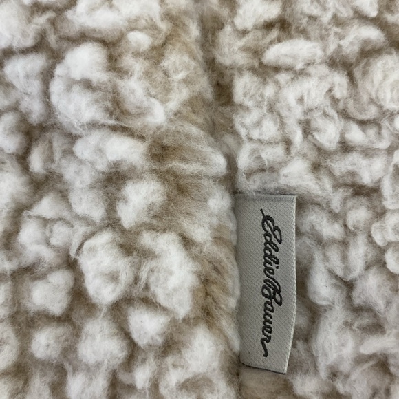Eddie Bauer Cream Sherpa Open Vest Size Large - Picture 6 of 8